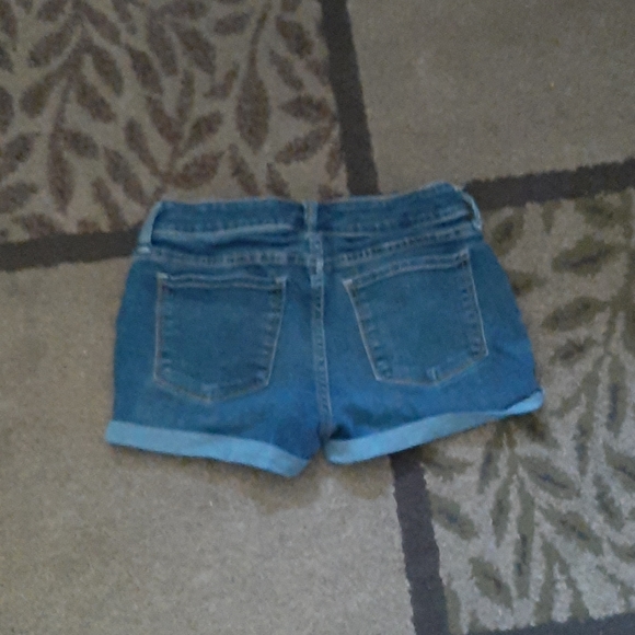 Shorts - Picture 2 of 2